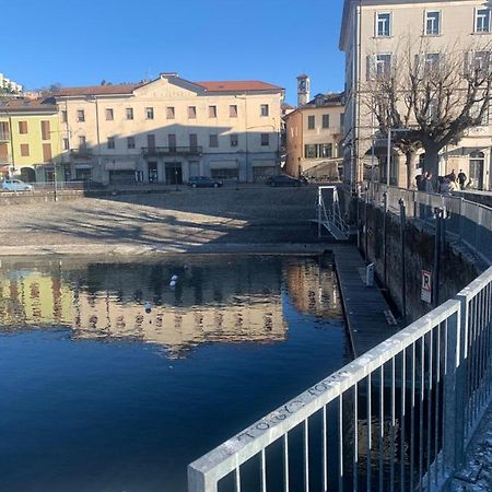 Palazzo Clerici Appartement Luino Buitenkant foto