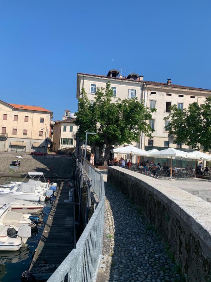 Palazzo Clerici Appartement Luino Buitenkant foto