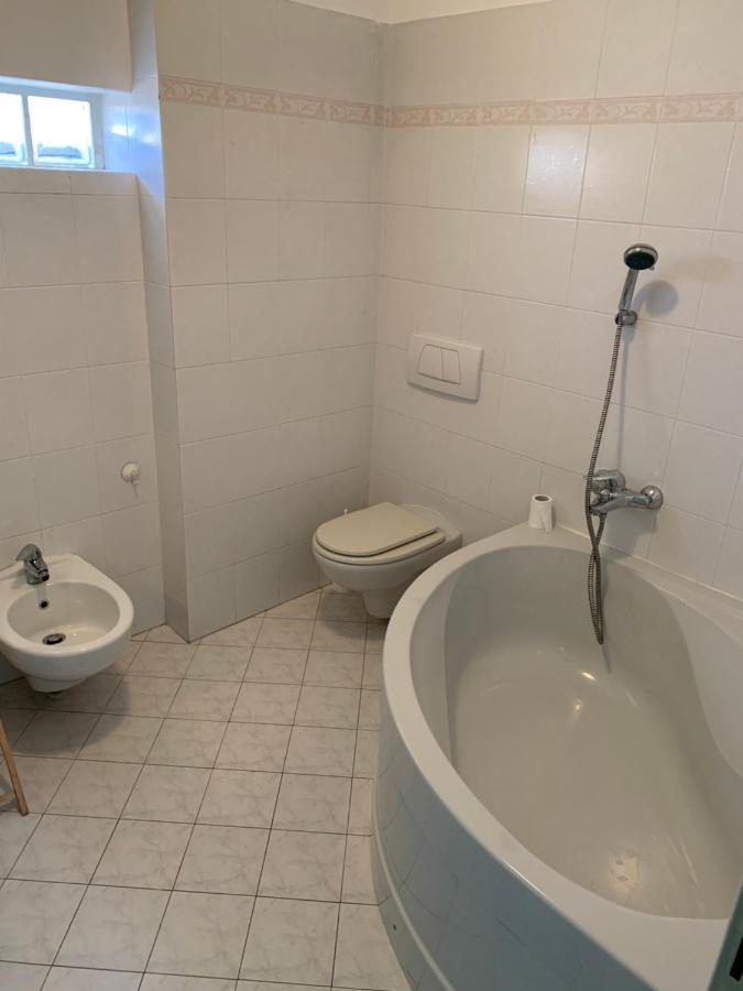 Palazzo Clerici Appartement Luino Buitenkant foto