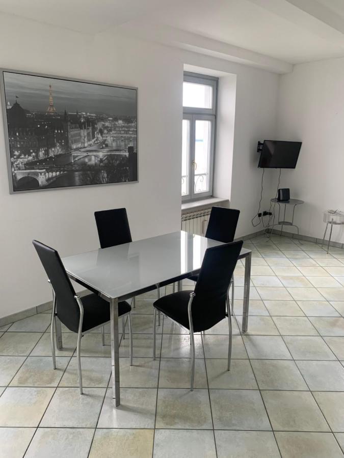 Palazzo Clerici Appartement Luino Buitenkant foto